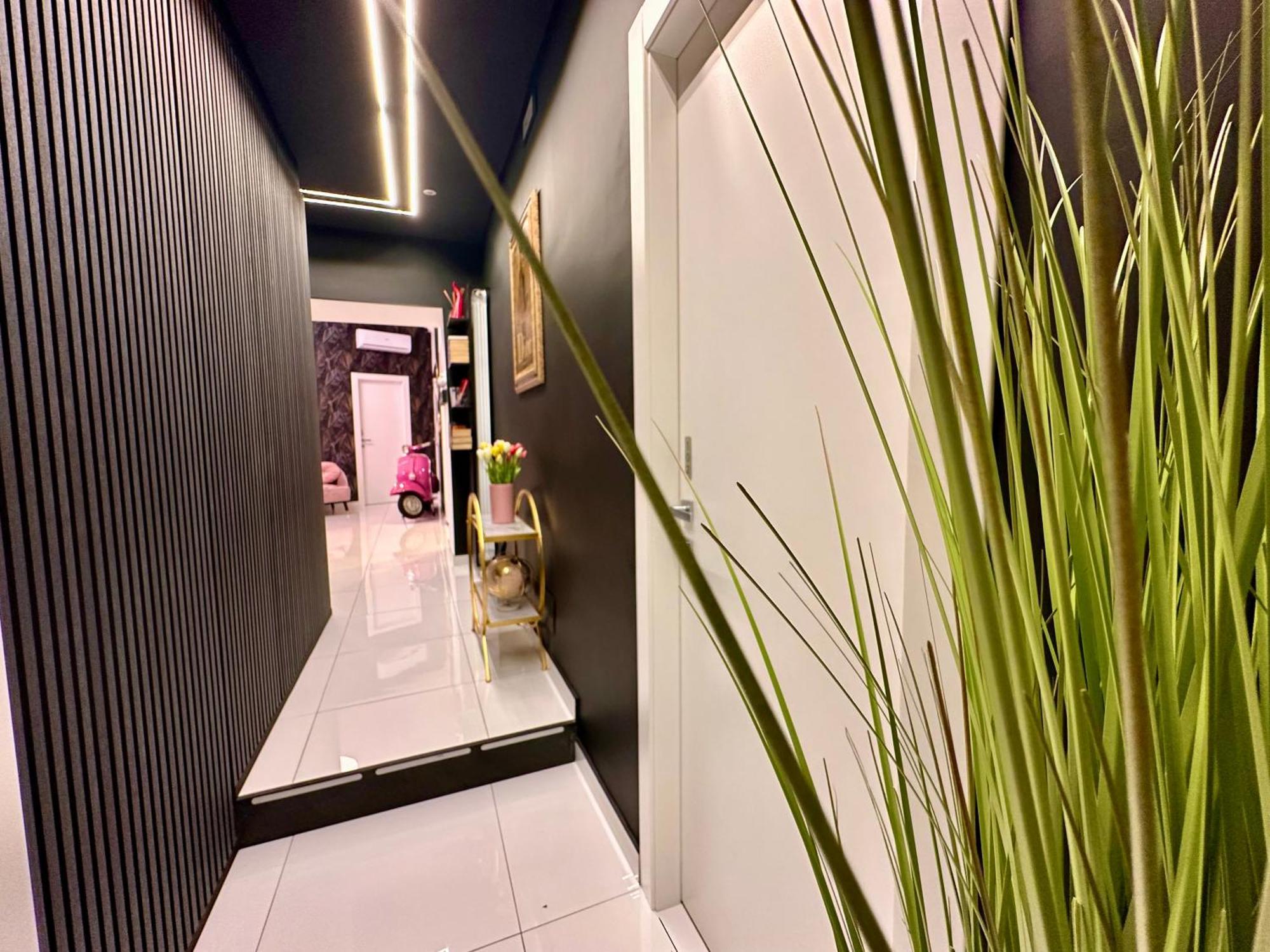 Elegance Rooms Spaccanapoli Exterior photo