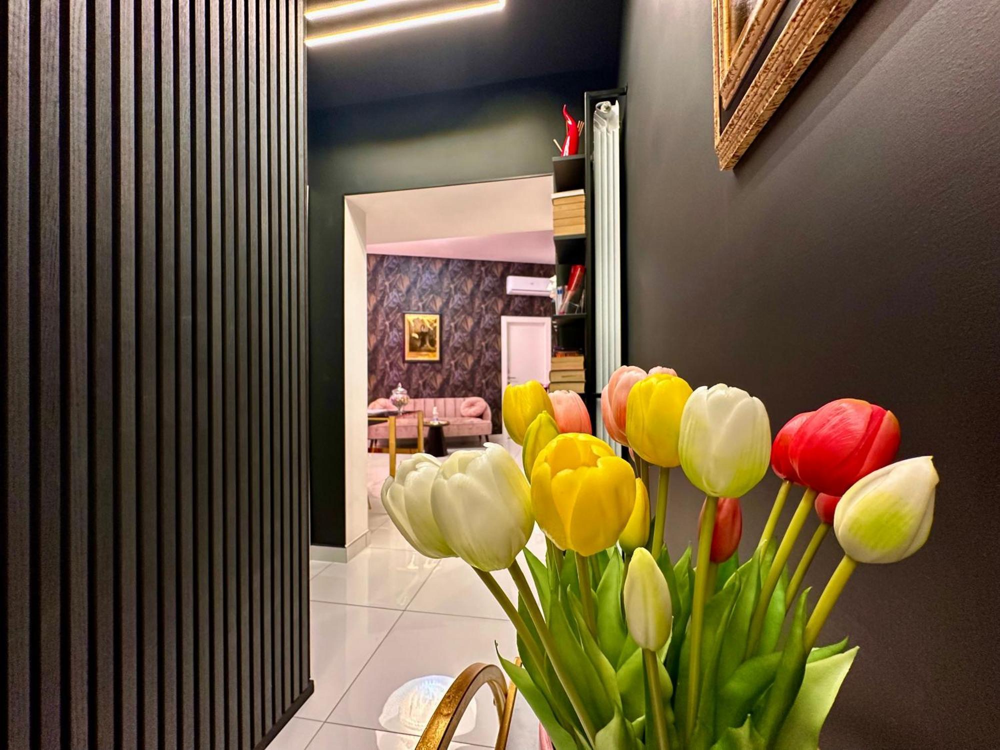 Elegance Rooms Spaccanapoli Exterior photo