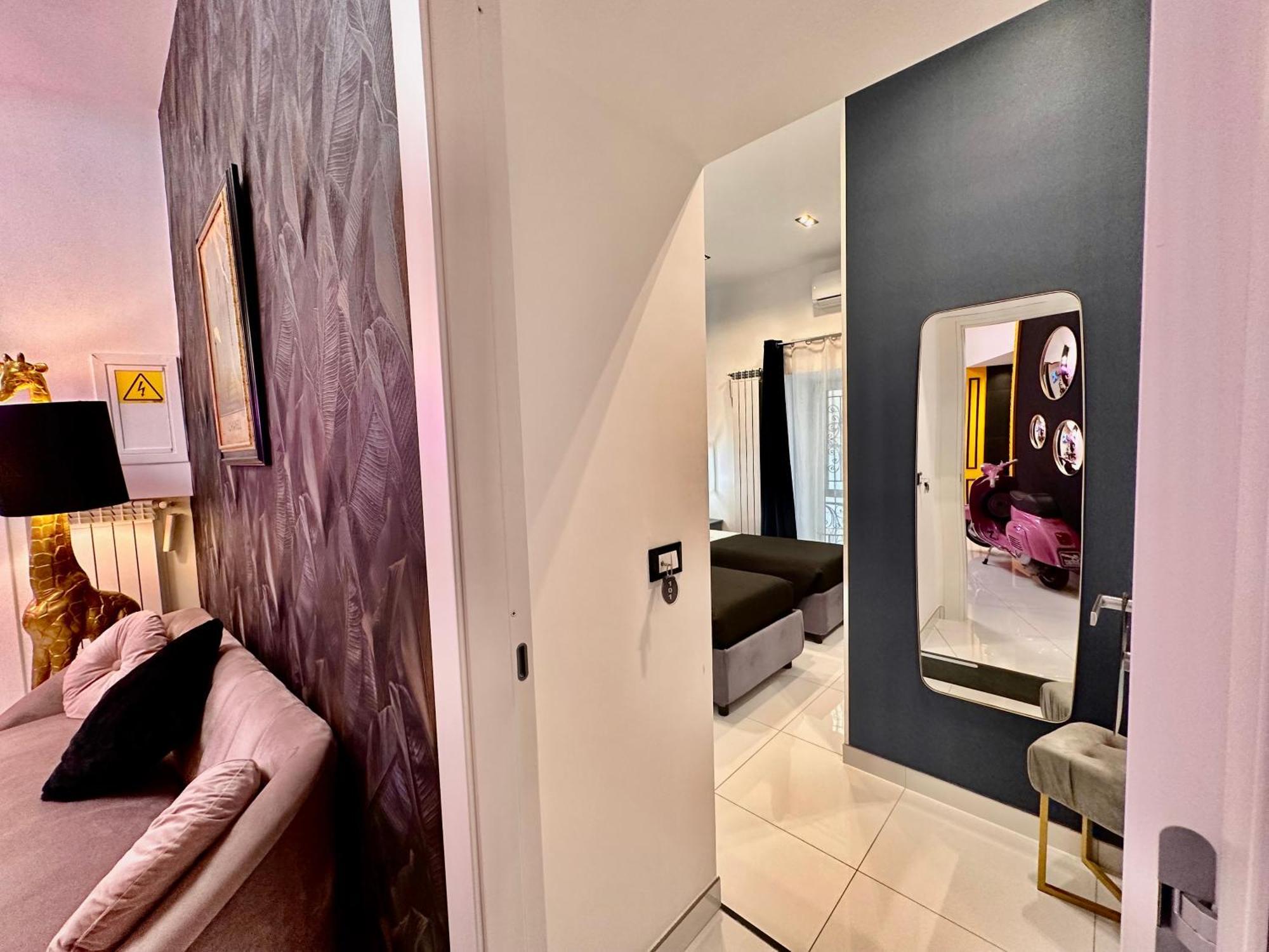 Elegance Rooms Spaccanapoli Exterior photo